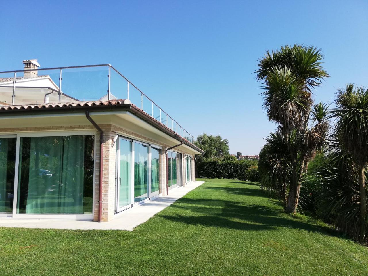 Villa Belvedere Degli Ulivi Озимо Экстерьер фото